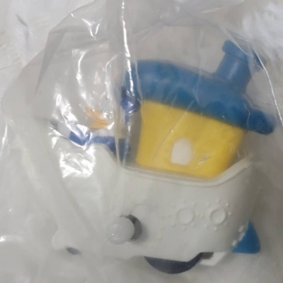 1993 Burger King Toy Mickeys Toontown Donald Duck in Boat New in Package - Picture 2 of 2